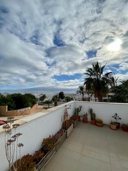 Villa Helice - Apartamento Con Piscina, Terraza Y Padel En Cabo De Gata ลาสเนกรัส ภายนอก รูปภาพ
